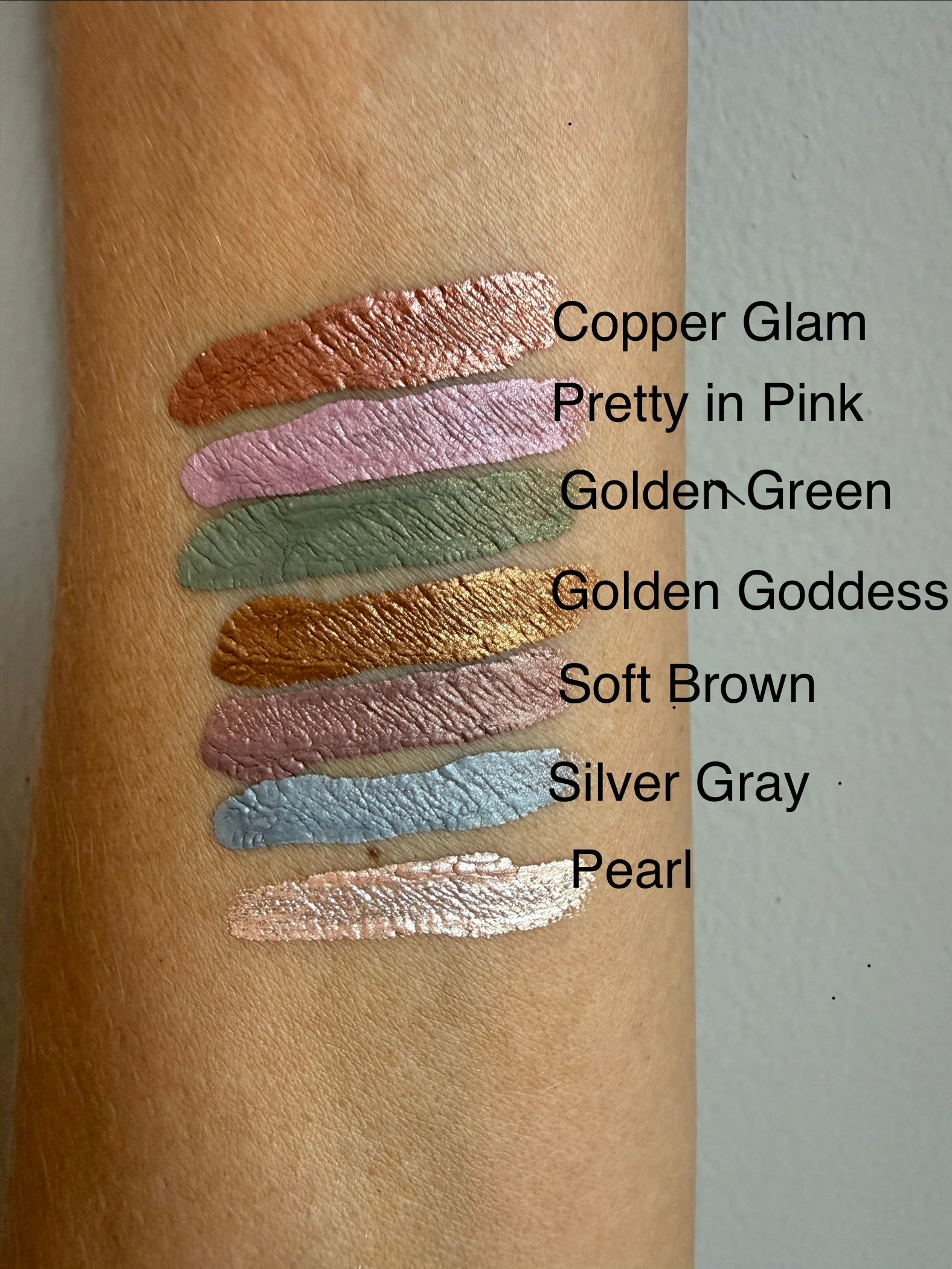 Long-Lasting Liquid Eye Shadow | Golden Goddess - Joik USA